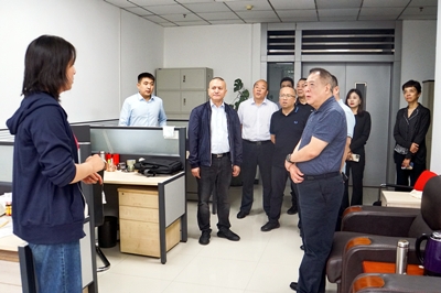 金輝一行赴西無二集團(tuán)、西安資本等六戶企業(yè)開展調(diào)研